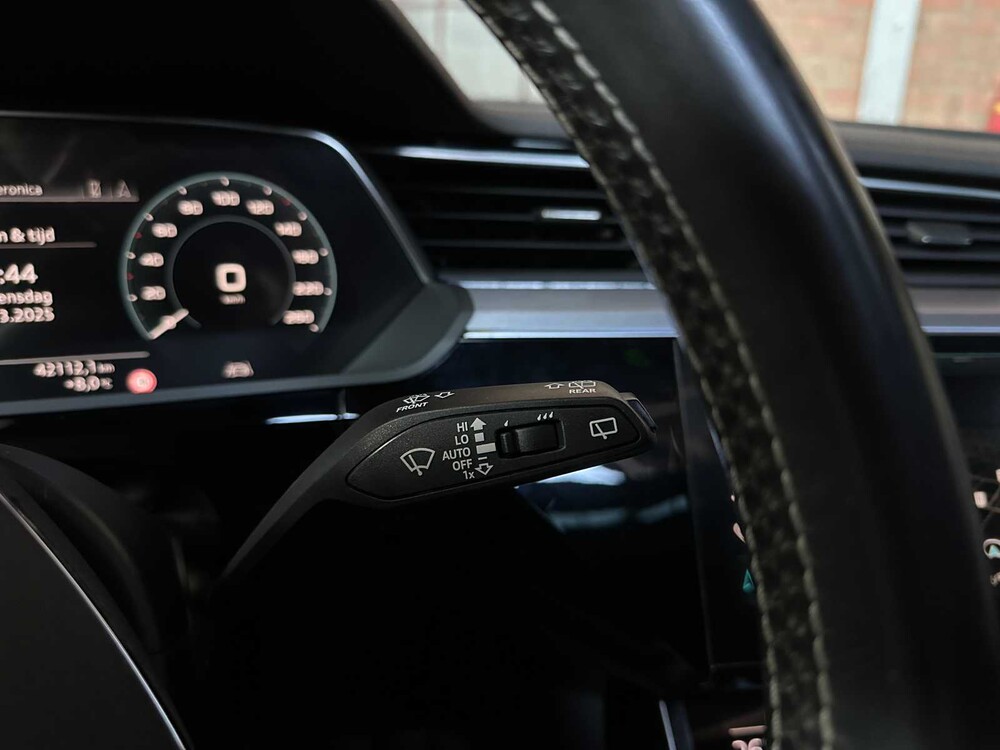 Audi e-tron 55 Quattro S-Line Advanced Pro Line 95kWh 408hp 2020, L-477-HV