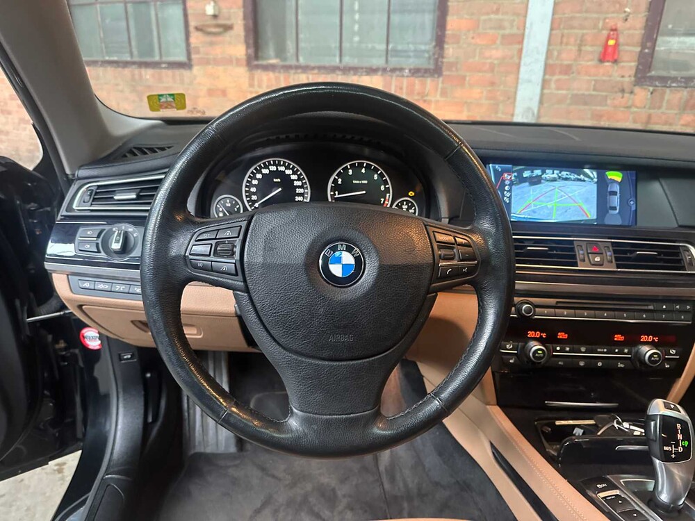 BMW 750Li 4.4 V8 408pk 2008 F02 7-Serie