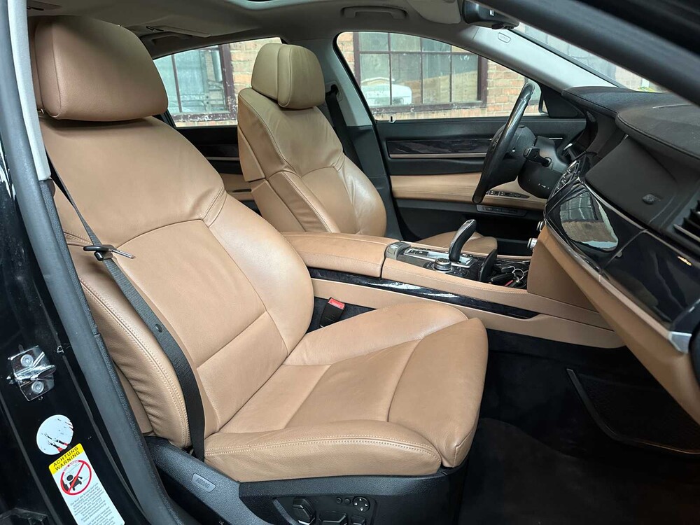 BMW 750Li 4.4 V8 408pk 2008 F02 7-Serie