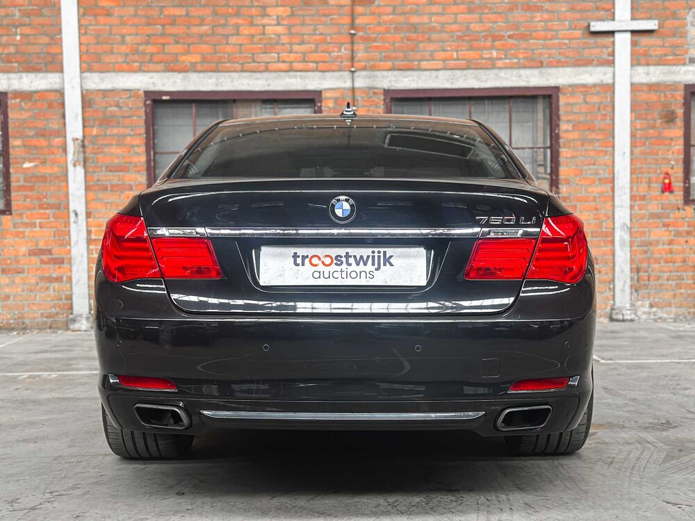 BMW 750Li 4.4 V8 408pk 2008 F02 7-Serie