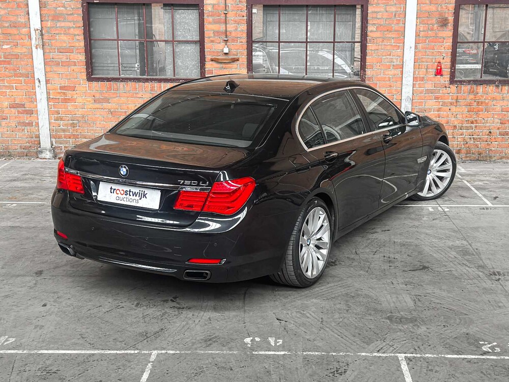 BMW 750Li 4.4 V8 408pk 2008 F02 7-Serie