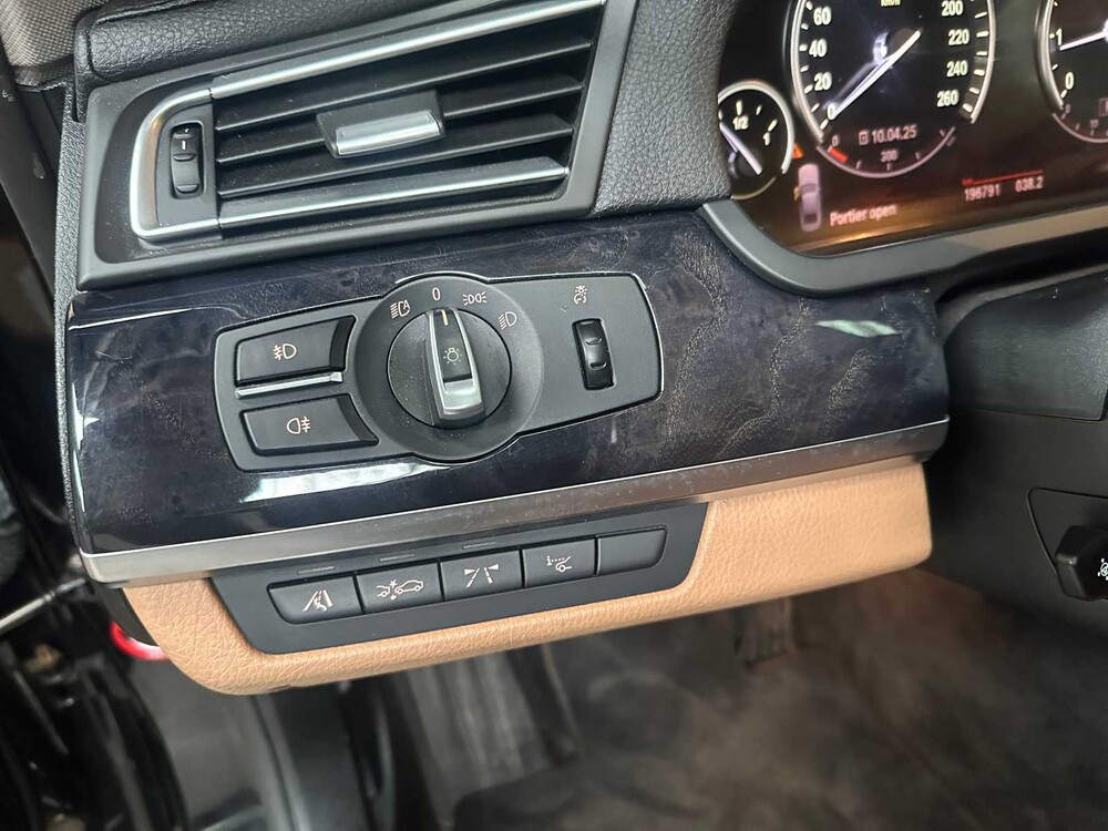 BMW 750Li 4.4 V8 408pk 2008 F02 7-Serie