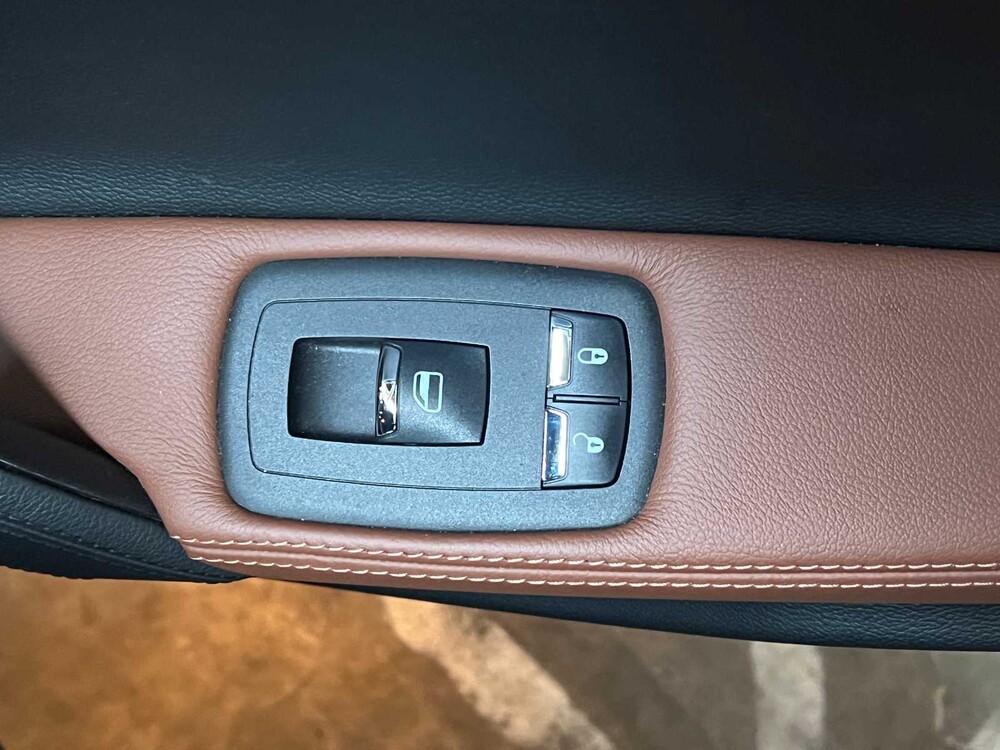 Maserati Ghibli 3.0 V6 D 275pk 2014, X-048-BF