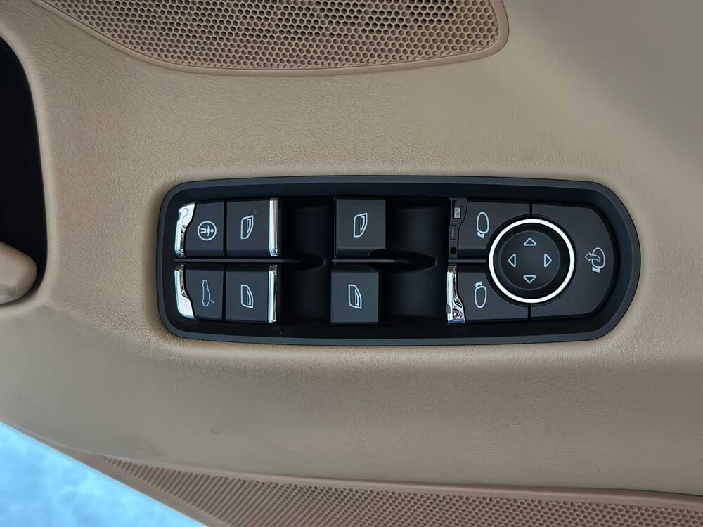 Porsche Panamera Turbo 4.8 V8 500pk 2010 Youngtimer