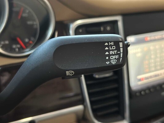 Porsche Panamera Turbo 4.8 V8 500hp 2010 Youngtimer