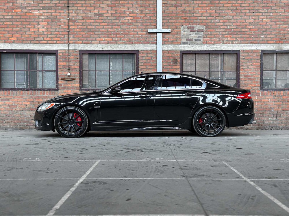 Jaguar XF R 5.0 V8 SUPERCHARGED 510hp 2011