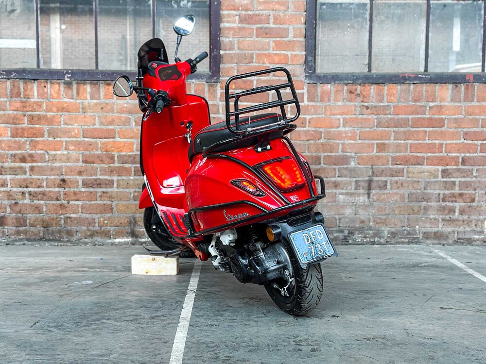 Vespa Sprint 4T 80cc 2015 -CUSTOM- Scooter, DFD-73-T