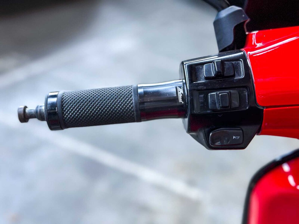 Vespa Sprint 4T 80cc 2015 -CUSTOM- Scooter, DFD-73-T