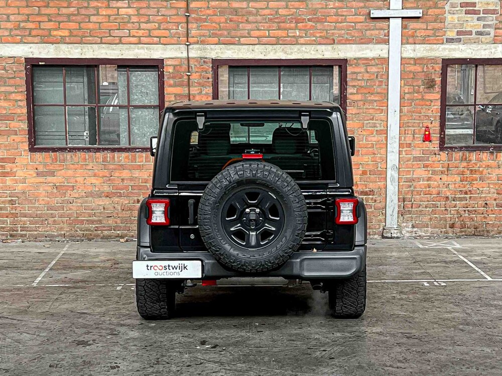 Jeep Wrangler 2.0 T Sport 2018