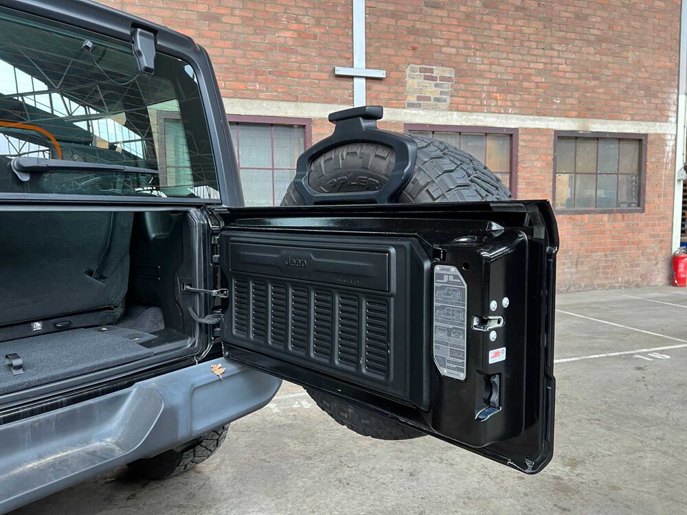 Jeep Wrangler 2.0 T Sport 2018