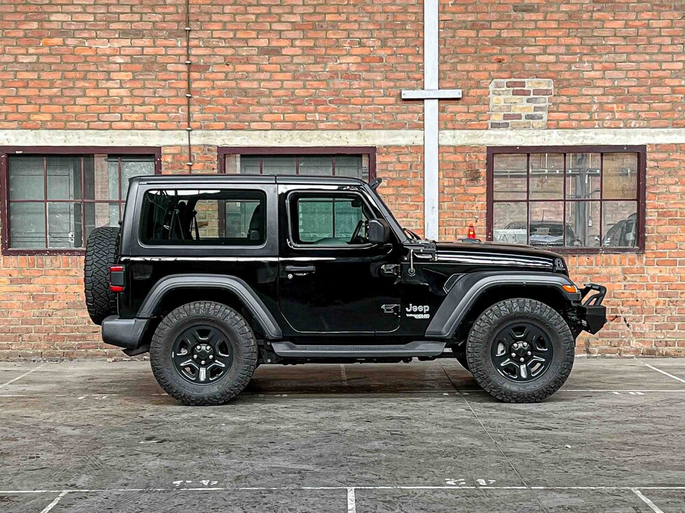 Jeep Wrangler 2.0 T Sport 2018