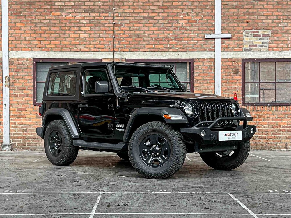Jeep Wrangler 2.0 T Sport 2018