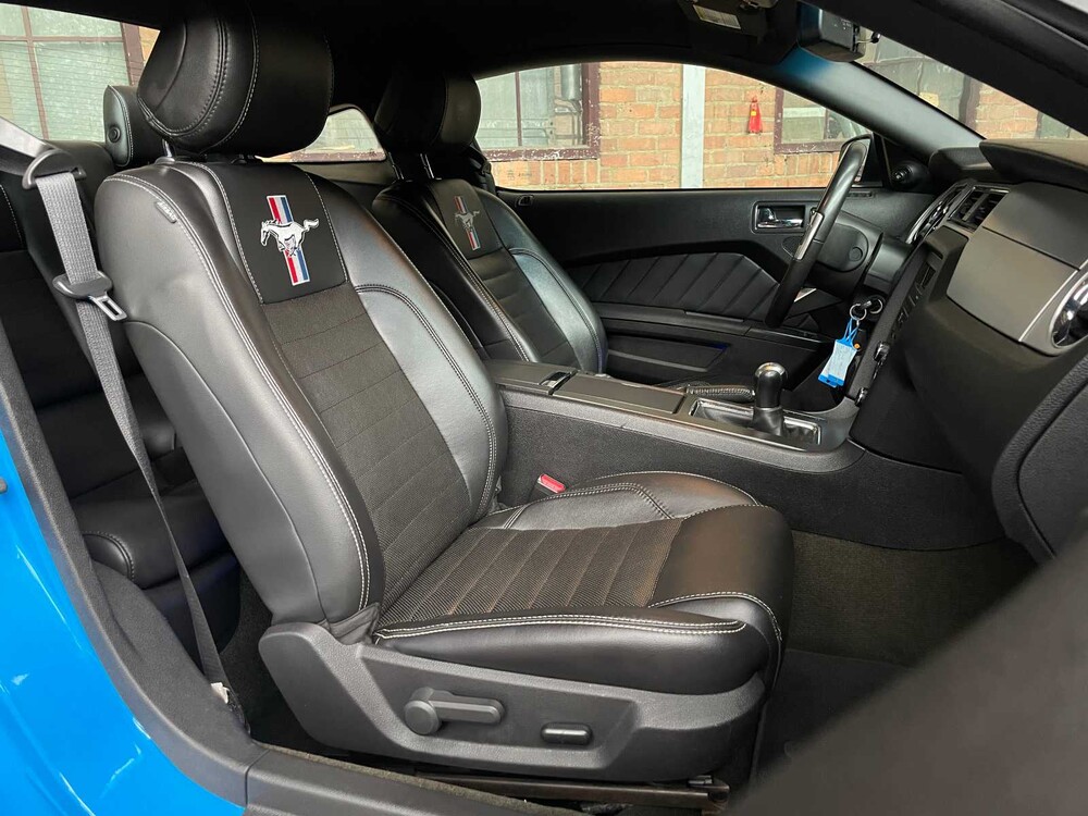 Ford Mustang 3.7 V6 309pk 2014, S-079-ZJ