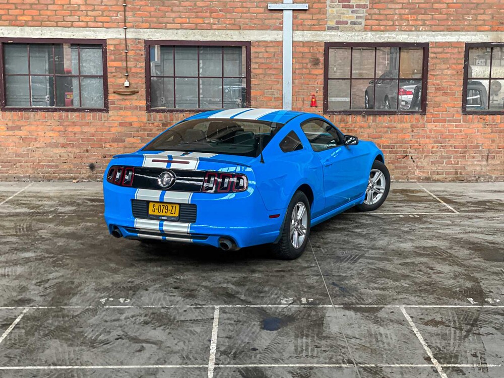 Ford Mustang 3.7 V6 309pk 2014, S-079-ZJ