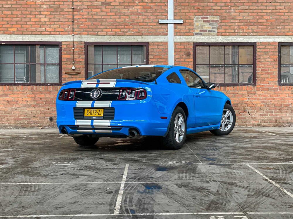 Ford Mustang 3.7 V6 309pk 2014, S-079-ZJ