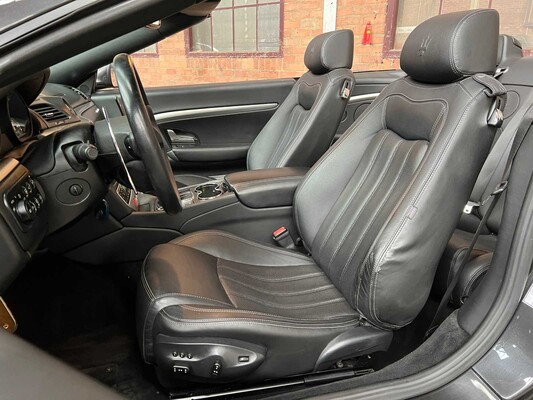 Maserati GranCabrio 4.7 V8 439PS 2011, 2-KBX-77