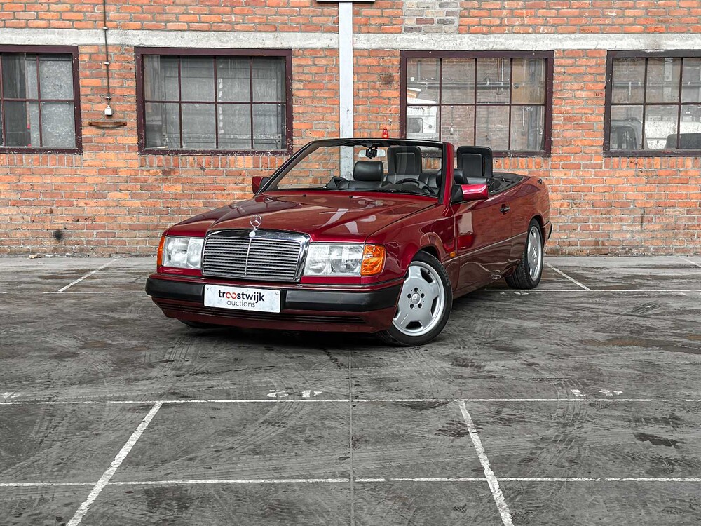 Mercedes-Benz 300 CE-24 Cabriolet 124 1993 E-klasse