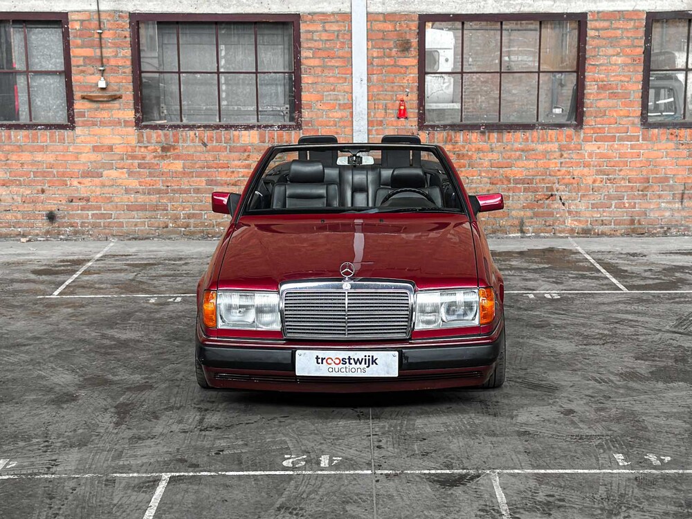 Mercedes-Benz 300 CE-24 Cabriolet 124 1993 E-Class