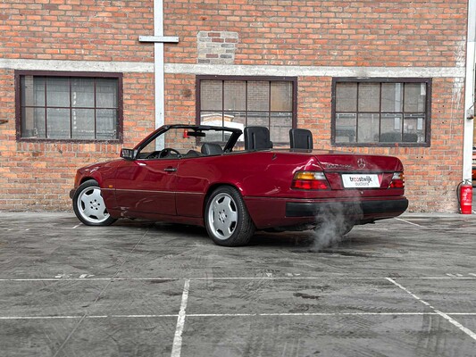 Mercedes-Benz 300 CE-24 Cabriolet 124 1993 E-Klasse