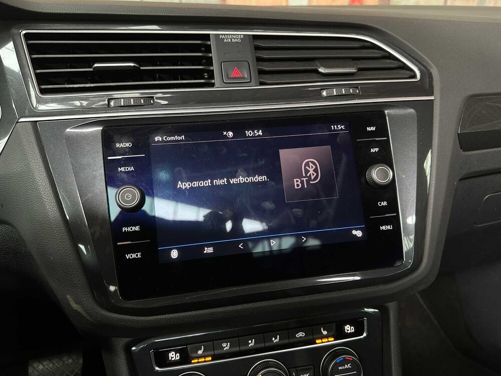 Volkswagen Tiguan R-Line 1.5 TSI ACT Highline Business 150pk 2020, H-128-NT