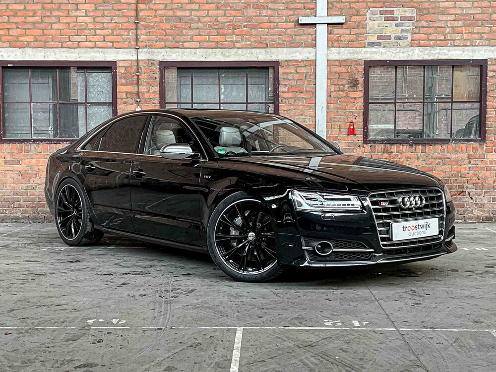 Audi S8 Plus 4.0 TFSI V8T Quattro 605pk 2016