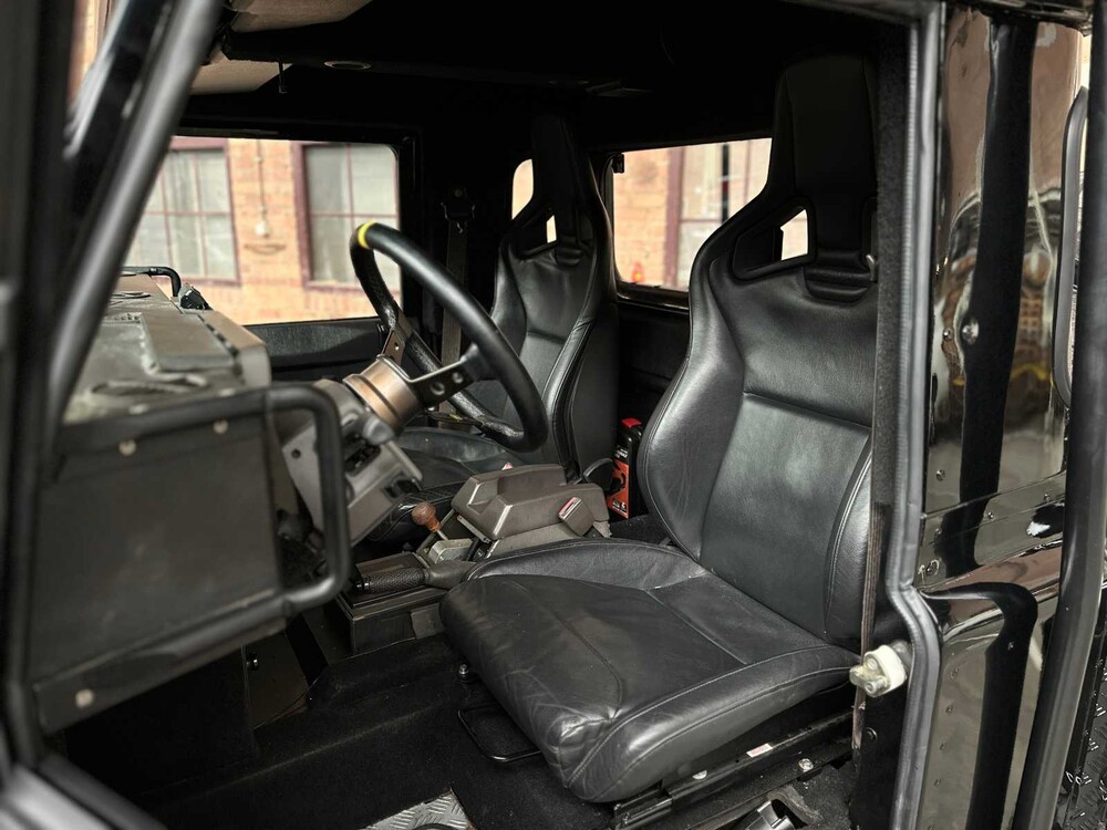 Land Rover Defender 100 4.6 V8 -SPECTRE- 231PS 1990, 31-BP-HL