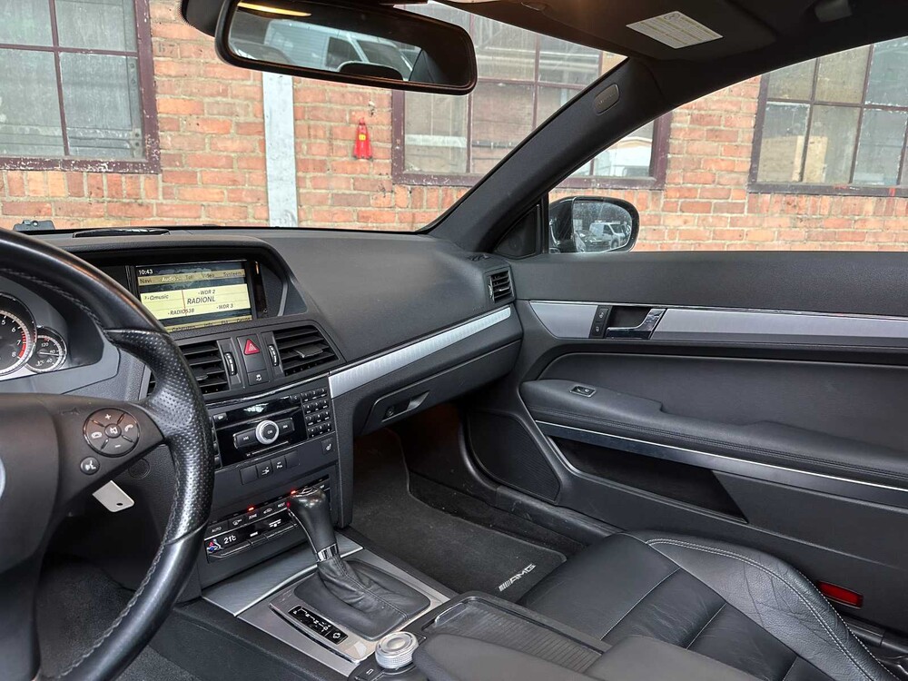 Mercedes-Benz E350 CGI Elegance 3.5 V6 292hp 2009 E-class Coupé, 29-NHZ-8