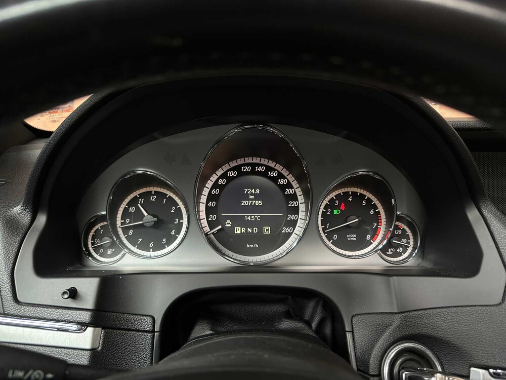 Mercedes-Benz E350 CGI Elegance 3.5 V6 292hp 2009 E-class Coupé, 29-NHZ-8