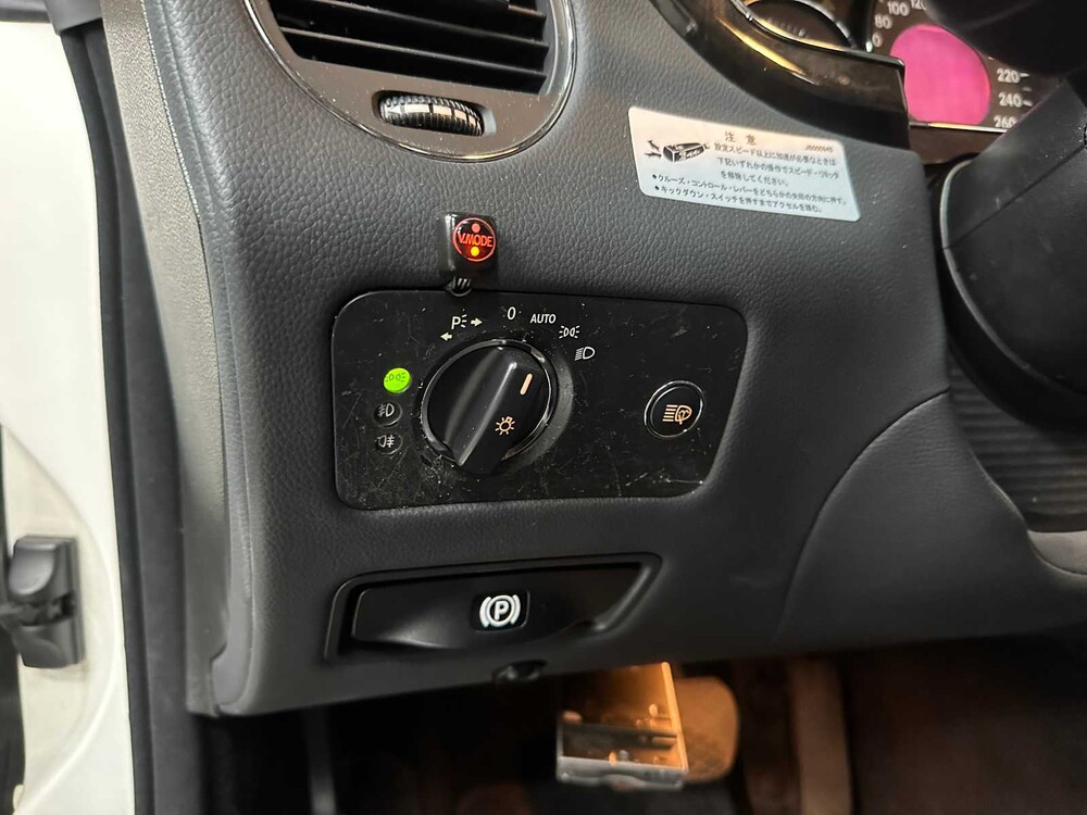 Mercedes-Benz CLS500 5.0 V8 306hp 2005 CLS-Class Youngtimer