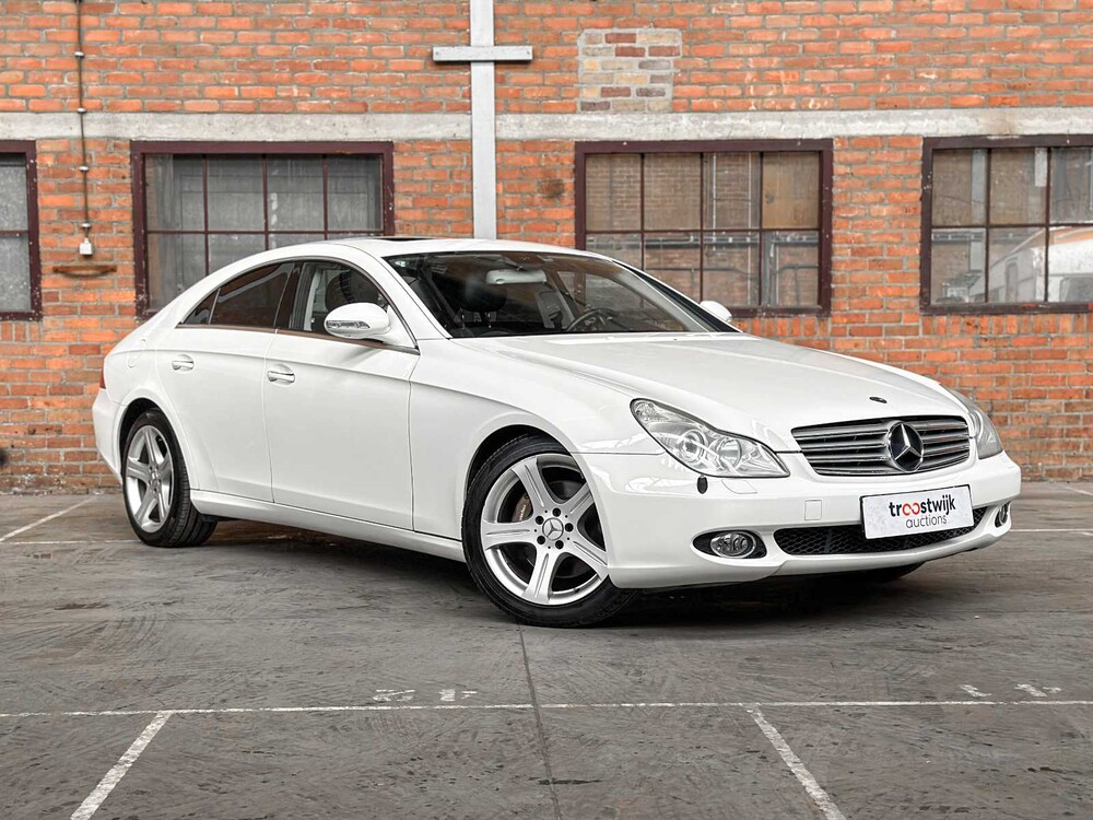 Mercedes-Benz CLS500 5.0 V8 306hp 2005 CLS-Class Youngtimer