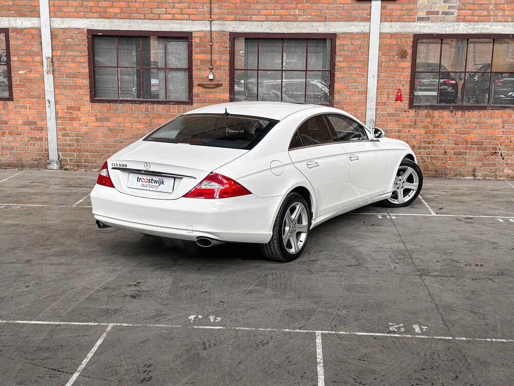 Mercedes-Benz CLS500 5.0 V8 306hp 2005 CLS-Class Youngtimer