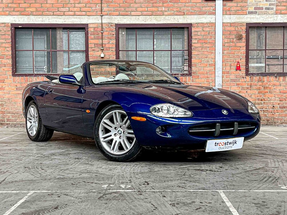 Jaguar XK8 4.0 V8 Convertible 284hp 1999, 61-DN-PT