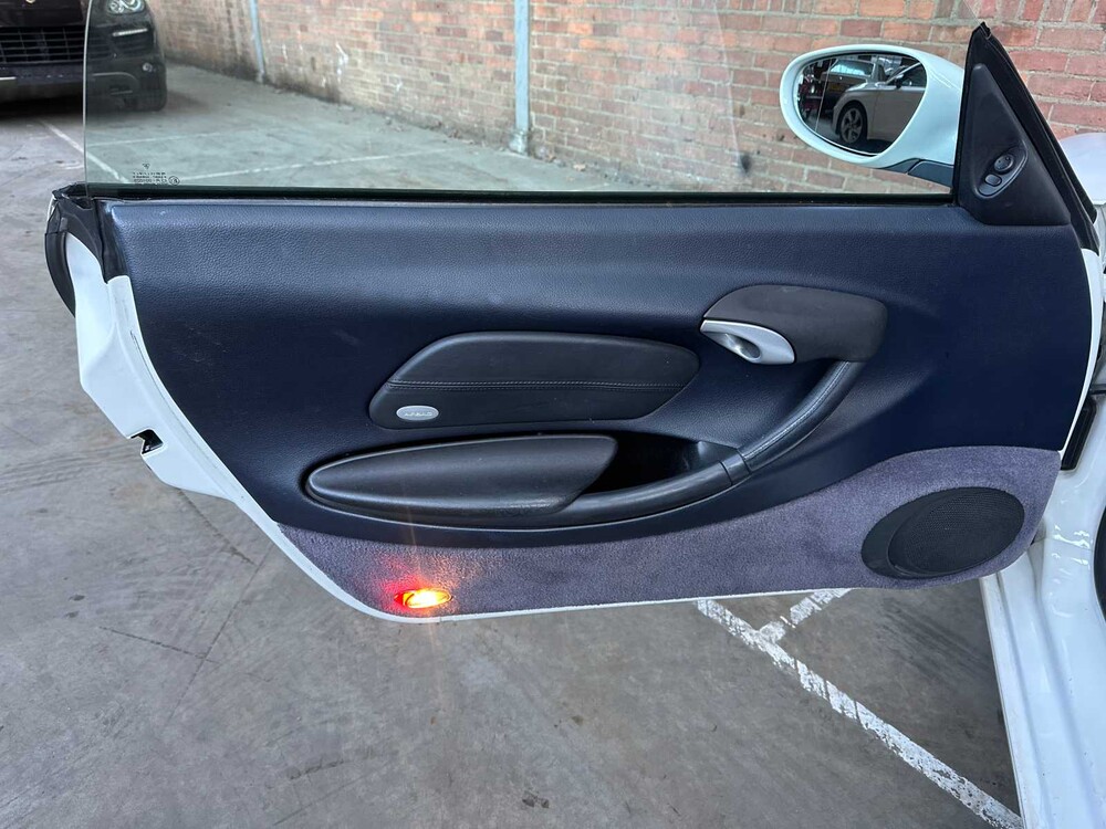 Porsche Boxster 986 facelift 2.7 228hp 2003 Youngtimer