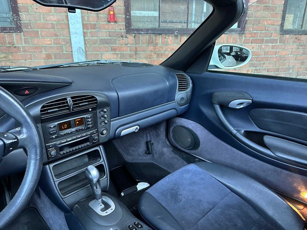 Porsche Boxster 986 facelift 2.7 228hp 2003 Youngtimer