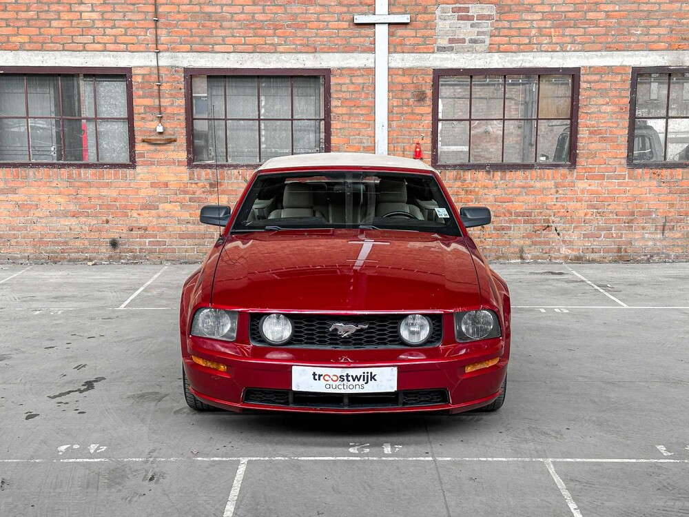 Ford Mustang GT Cabriolet 4.6 V8 305hp 2006 Youngtimer