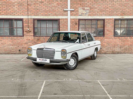 Mercedes-Benz 230.6 W114 / 8 136PS 1975, 72-YB-84