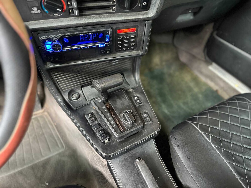 BMW 635CSI 3.4 184hp 1989 6 Series 