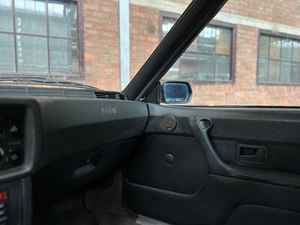 BMW 635CSI 3.4 184hp 1989 6 Series 