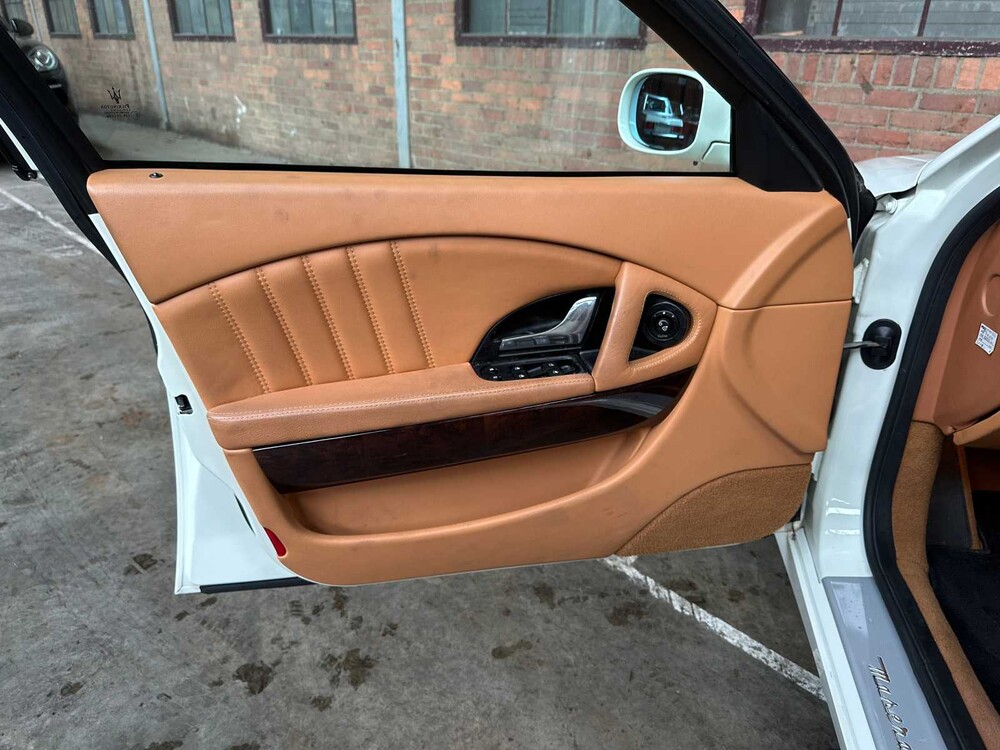 Maserati Quattroporte 4.2 V8 400HP ZF -Automatic- 2008 Youngtimer