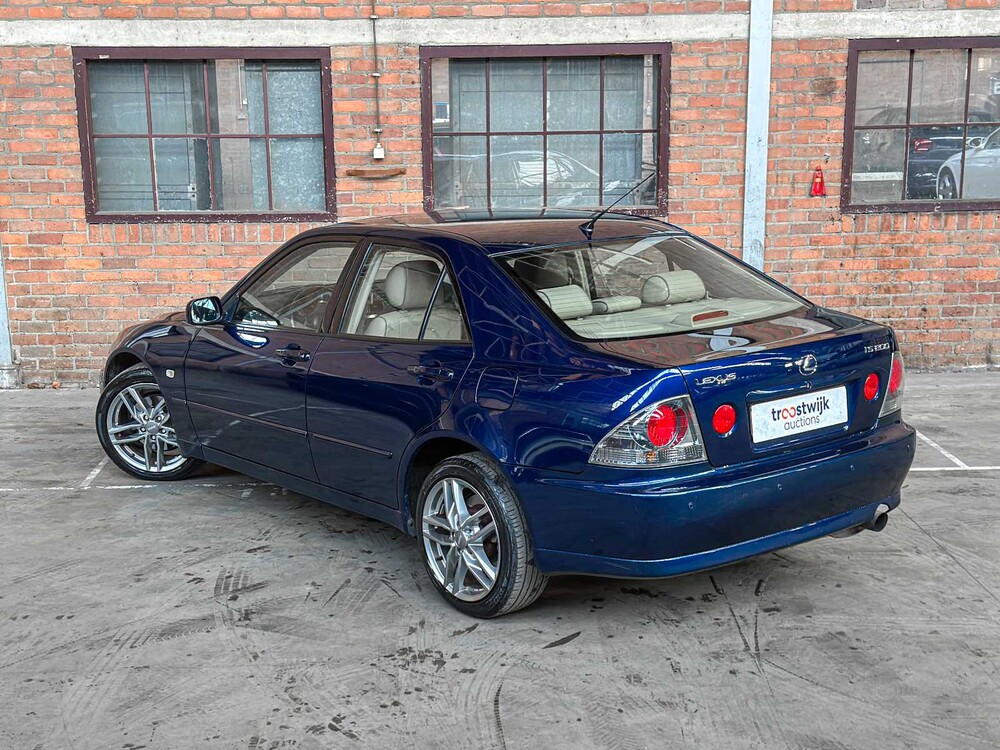 Lexus IS 200 Business 155hp 2004, 58-PF-JB