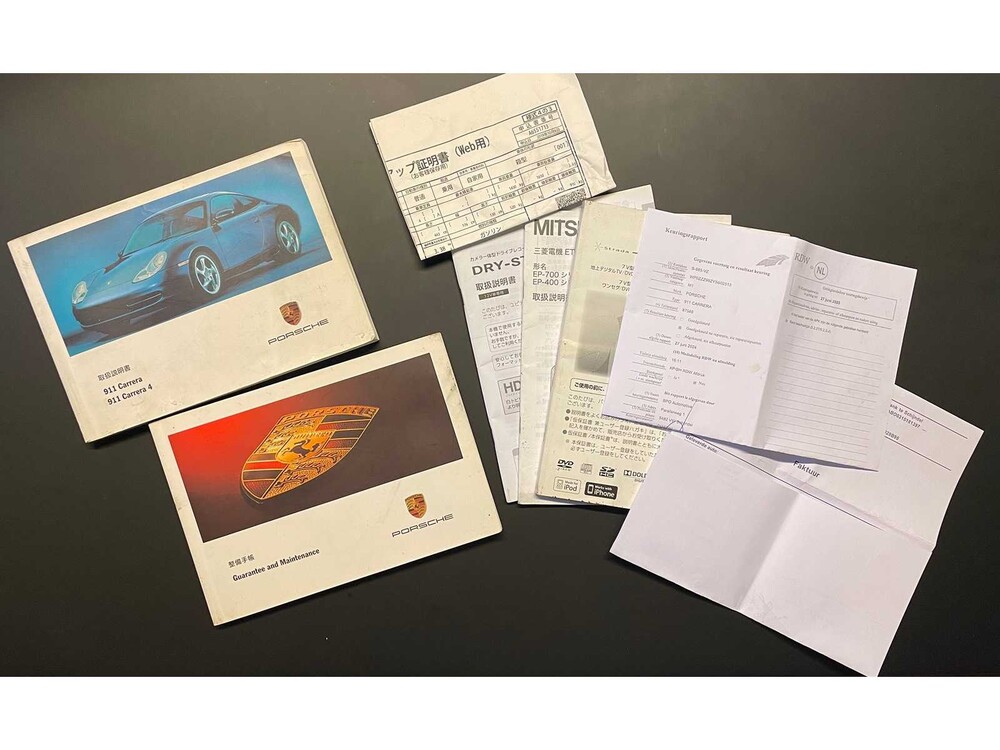 Porsche 911 Carrera 4 3.4 Coupé 996 300PS 2000, S-985-VZ Youngtimer