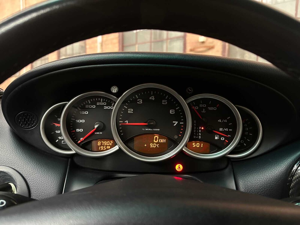 Porsche 911 Carrera 4 3.4 Coupé 996 300PS 2000, S-985-VZ Youngtimer