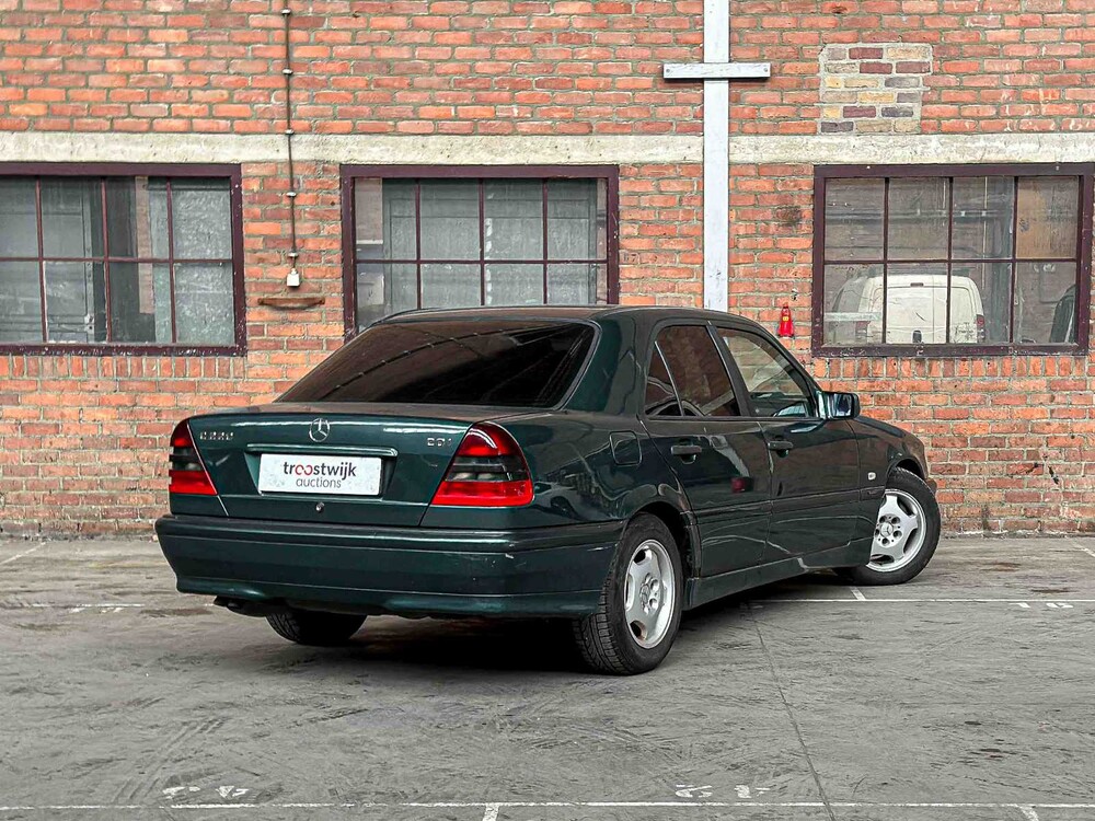 Mercedes-Benz C220 CDI W202 125hp 1999 C-Class