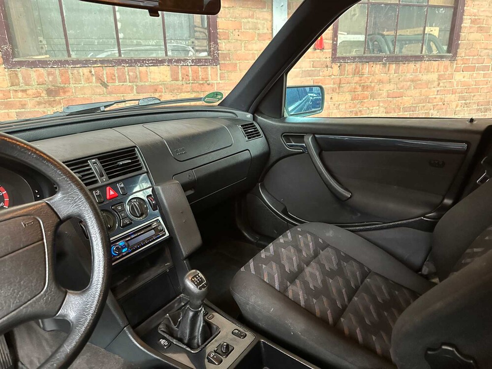 Mercedes-Benz C220 CDI W202 125hp 1999 C-Class