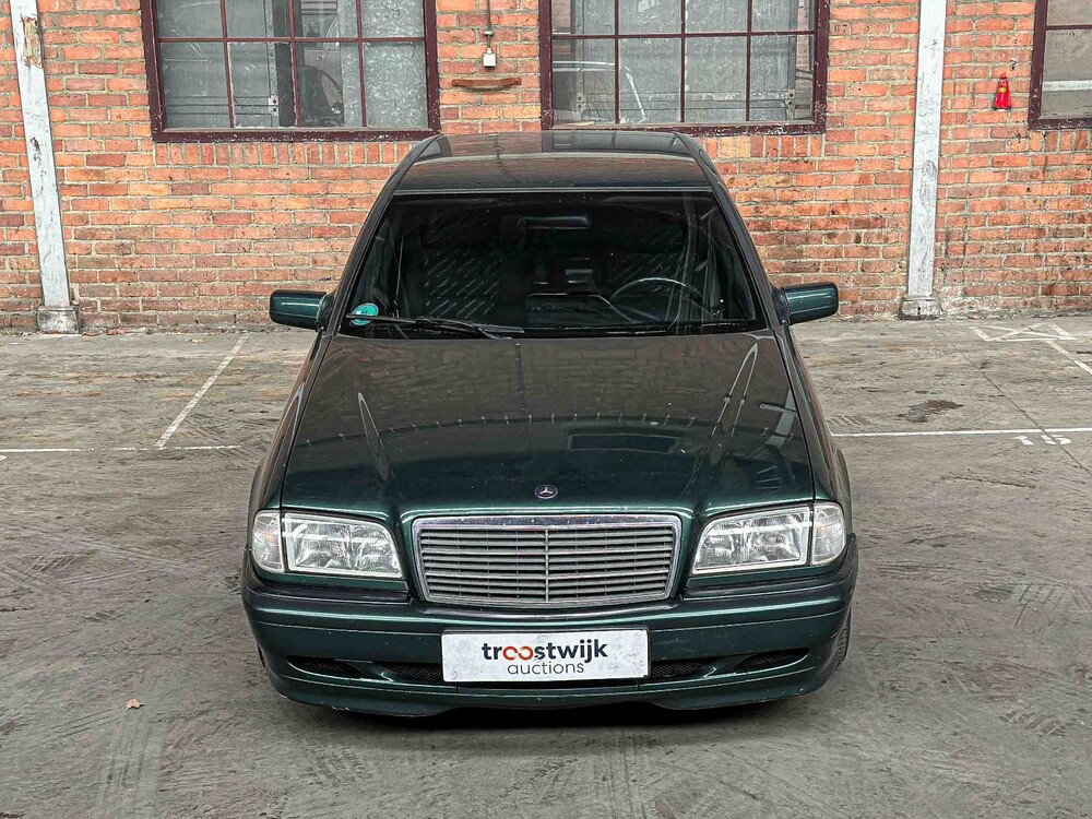 Mercedes-Benz C220 CDI W202 125hp 1999 C-Class