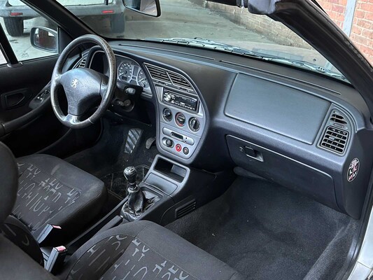 Peugeot 306 Cabriolet 2.0-16V 132PS 2000, 78-FJ-NX Youngtimer