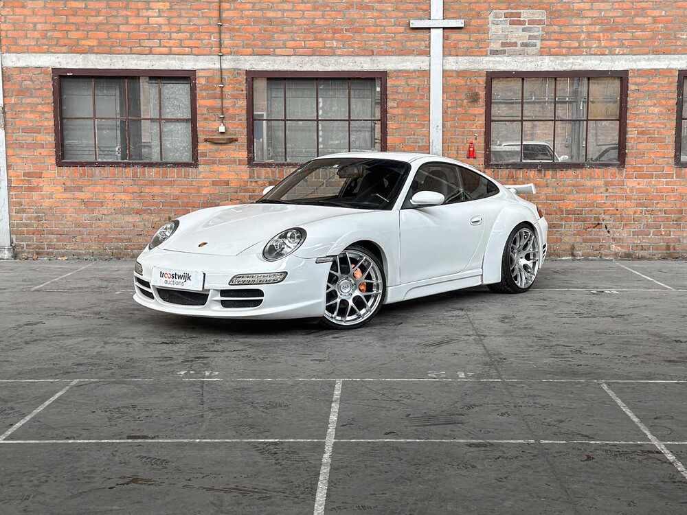 Porsche 911 996 Carrera 3.6 320hp 2002 Youngtimer