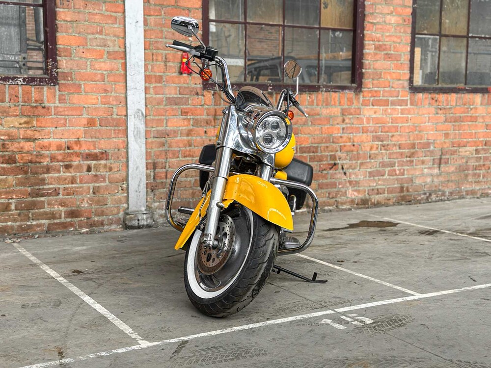 Harley-Davidson FLHRSI Road King Tour 1584cc 2006 Motorcycle Youngtimer