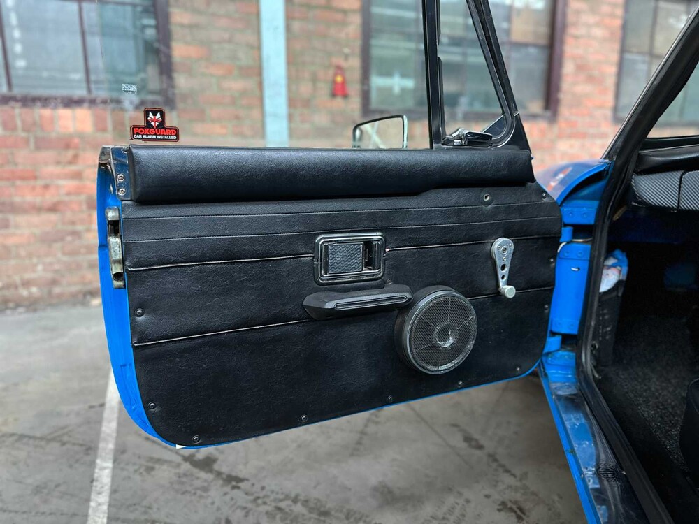 MGB GT Coupe 1.8 95hp 1977 MG B-Type, 65-YB-39 Classic Car