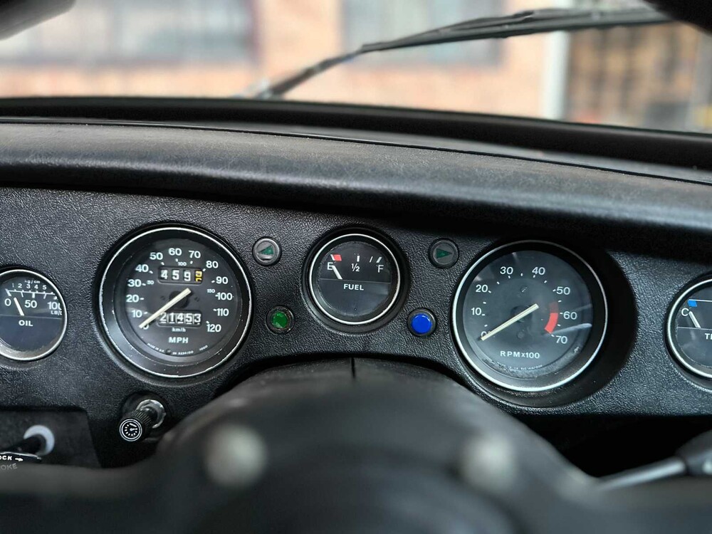 MGB GT Coupe 1.8 95hp 1977 MG B-Type, 65-YB-39 Classic Car